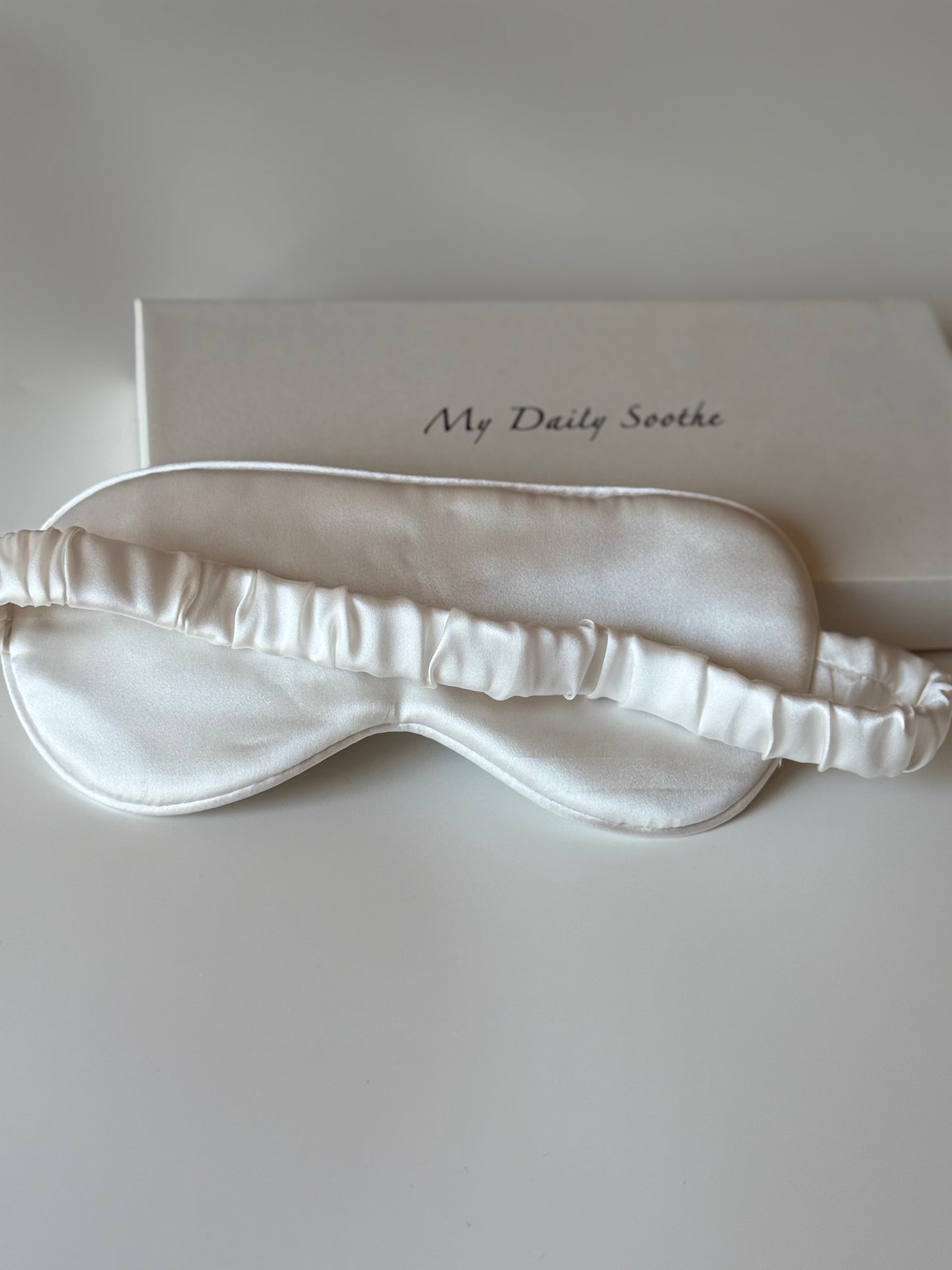 Custom-made Silk Eye Masks