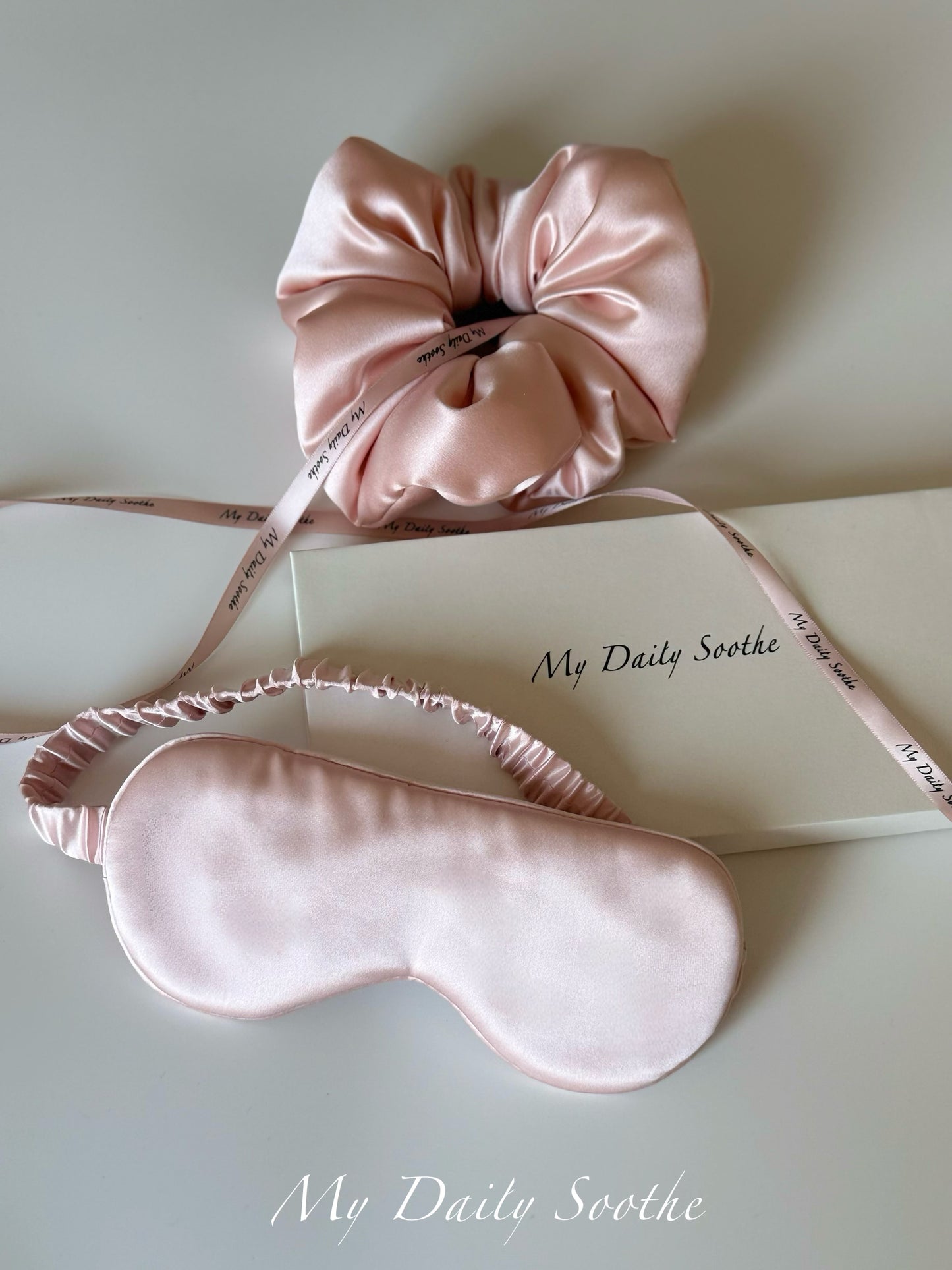 Custom-made Silk Eye Masks